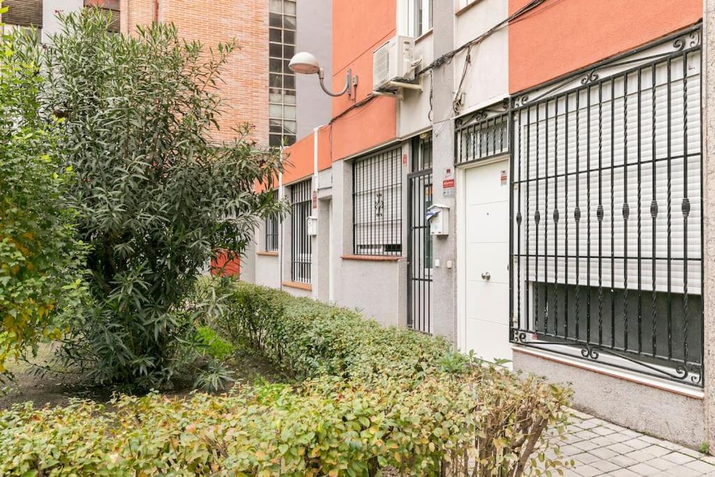 Acogedor Piso En Madrid De Dos Habitaciones Zewnętrze zdjęcie